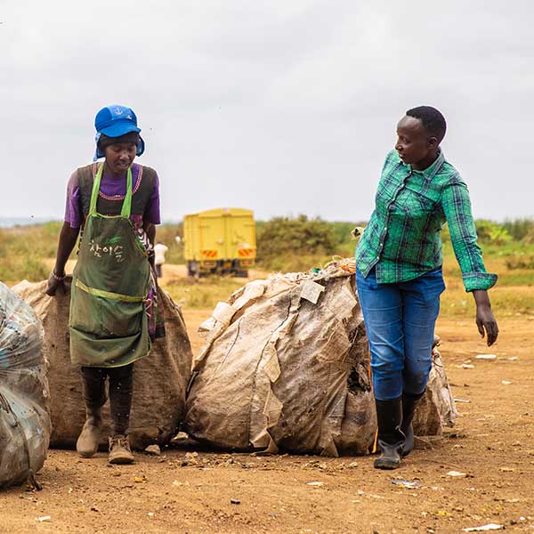 Impact Partners at Taka Take solutions in Kenya, recovering plastic waste for a Zero-plastic footprint.